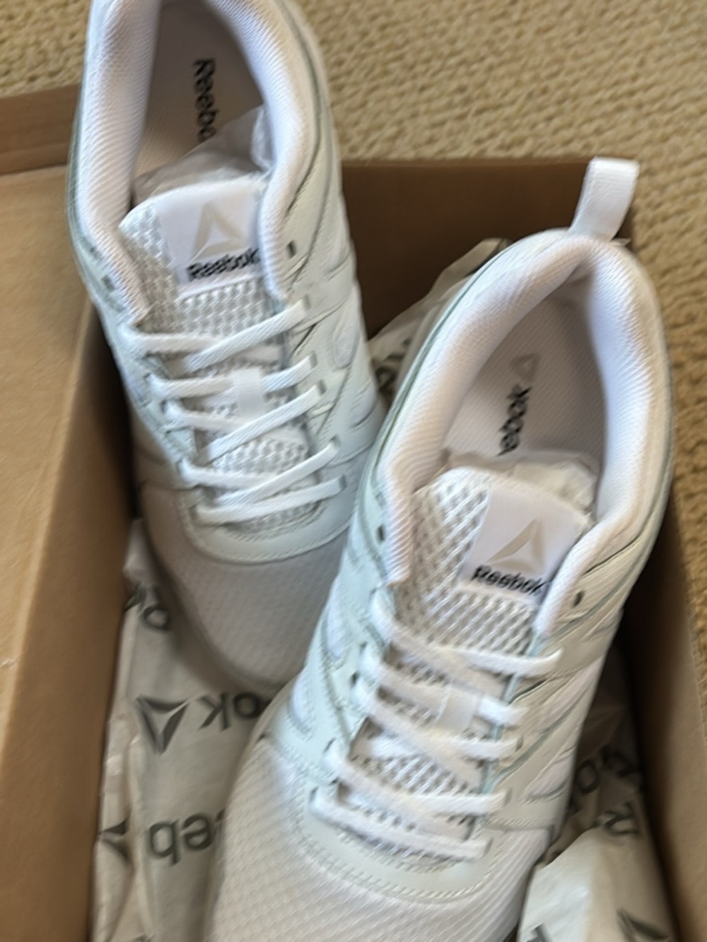 Reebok Men's White Mesh Athletic Sneakers